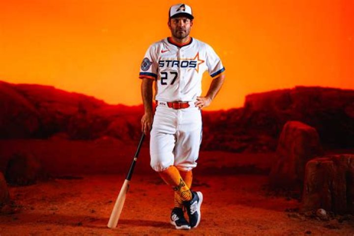 Astros' Garrett Stubbs wants to show defensive versatility at spring