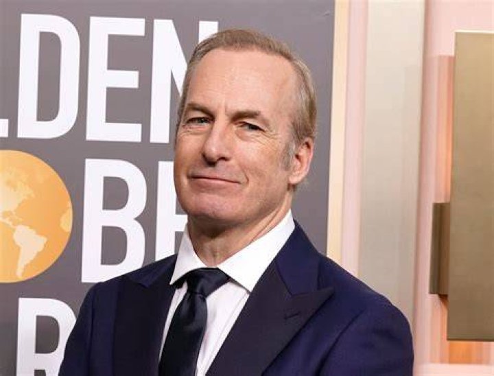Bob Odenkirk Towering Stature: Uncovering Actor's Impressive Height