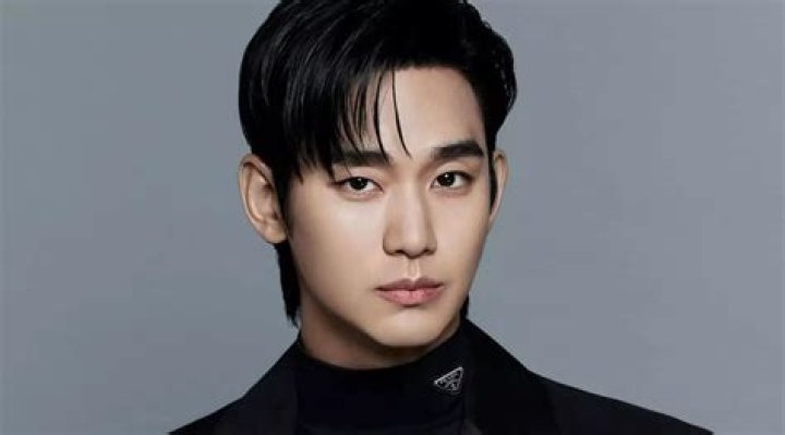 Kim Soo Hyun's Dream Girl Unveiled: Ideal Type Revealed
